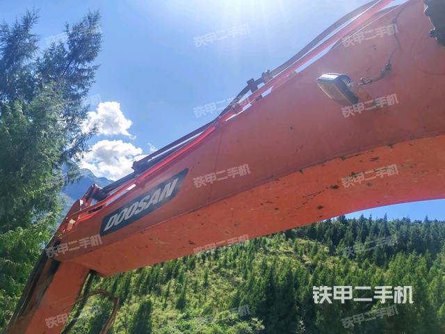 小臂整體左后（工作和回轉(zhuǎn)裝置）