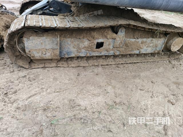 单侧履带整体（整机外观）