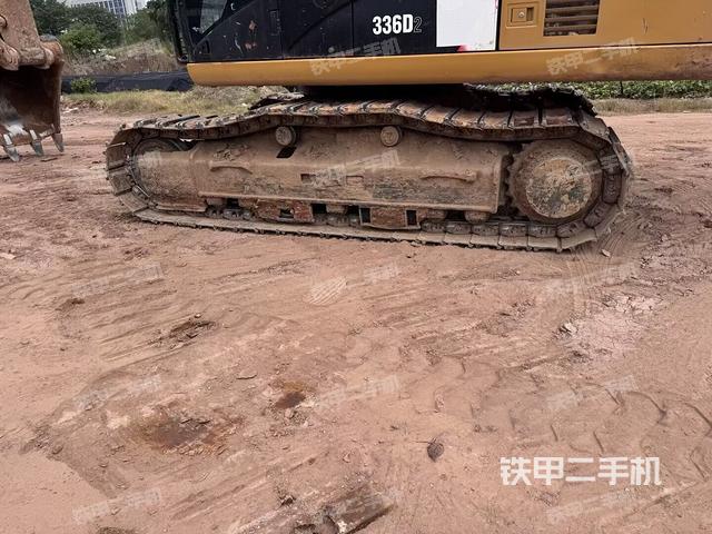 右側(cè)行走馬達(dá)蓋板（行走機(jī)構(gòu)）