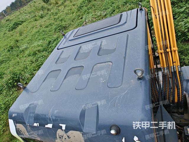 駕駛室頂部（整機(jī)外觀）