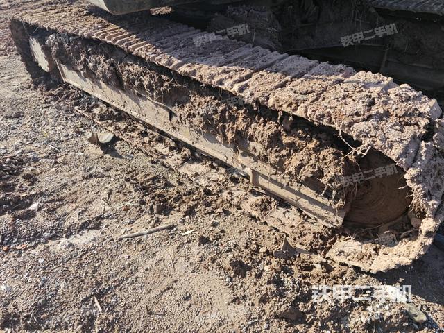 左侧履带整体 （行走机构）