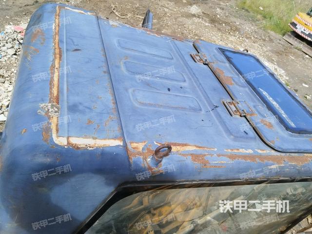 駕駛室頂部俯視（上車部件）