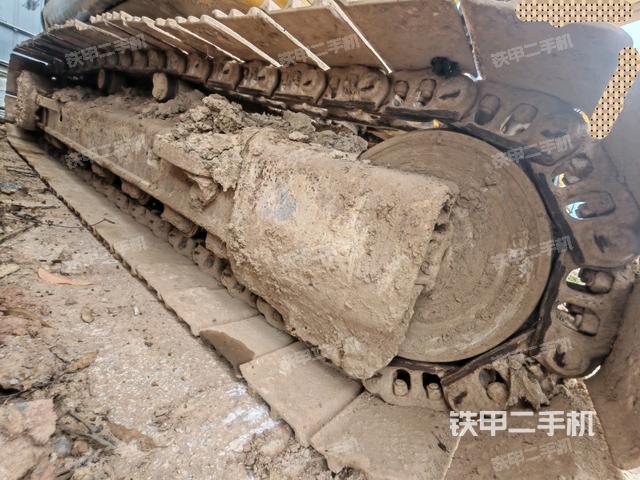 单侧履带整体（整机外观）