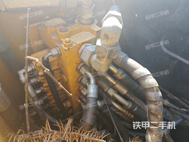 分配閥（上車部件）