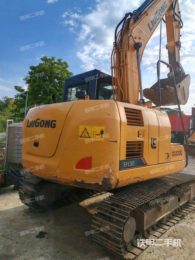 柳工CLG910E挖掘機(jī)