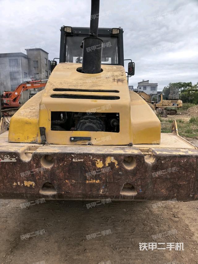 右后45°（壓路機整機外觀）