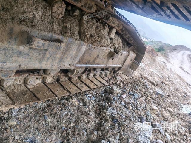 左側(cè)行走馬達(dá)蓋板（行走機(jī)構(gòu)）