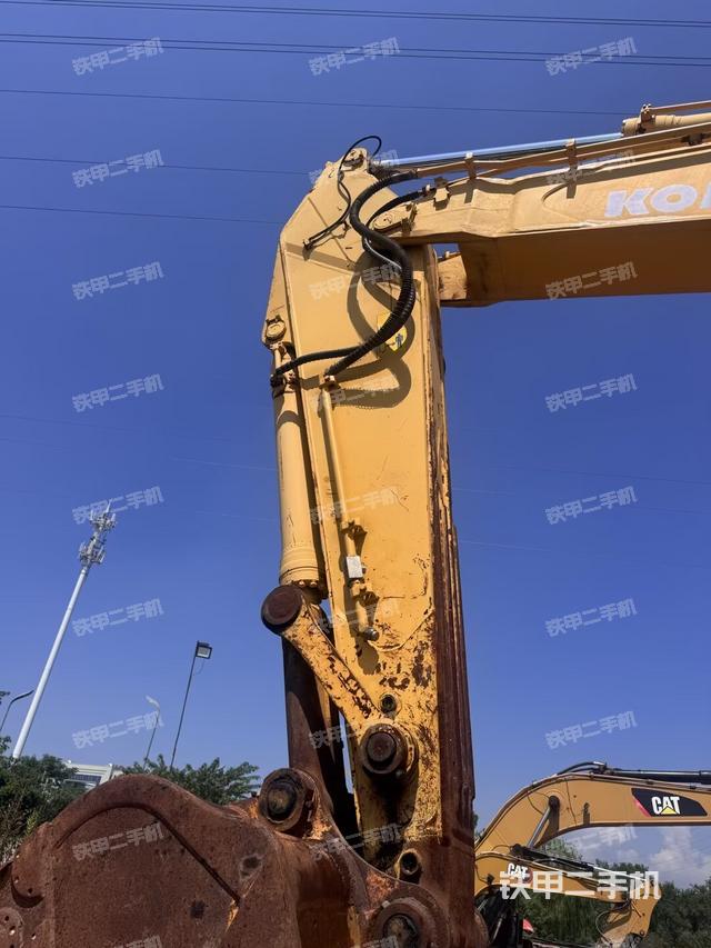 小臂整體左后（工作和回轉裝置）