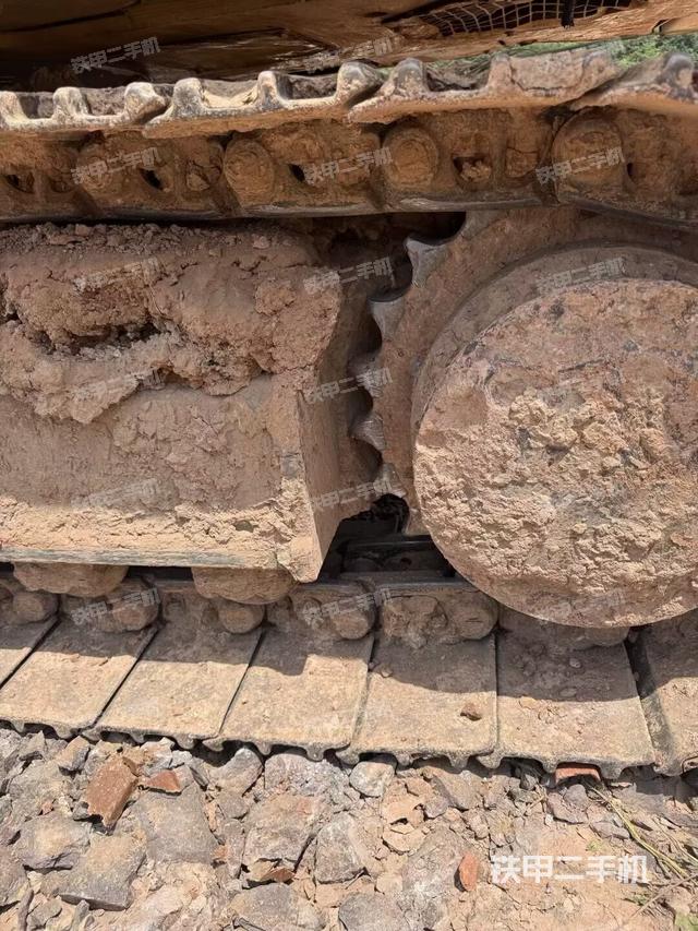 左驱动轮（行走机构）