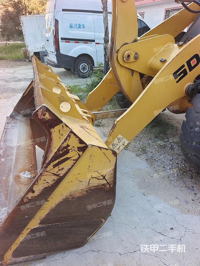 工作装置整体（整机外观及大件）