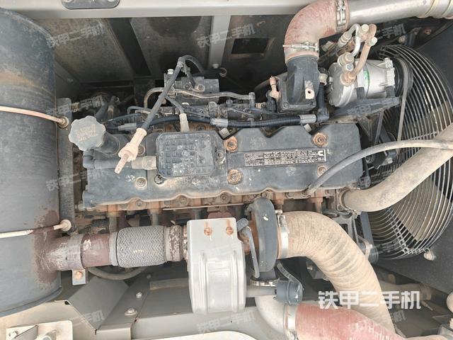 发动机室（上车部件）