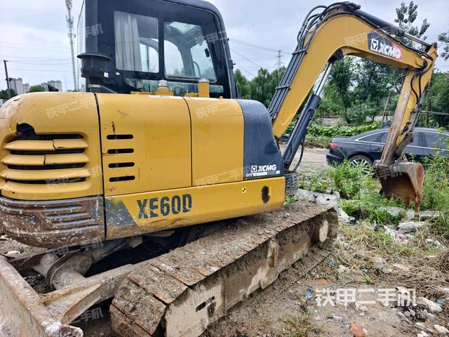 整机右后45°（整机外观）