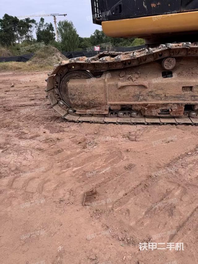 左托鏈輪和鏈筋（行走機(jī)構(gòu)）