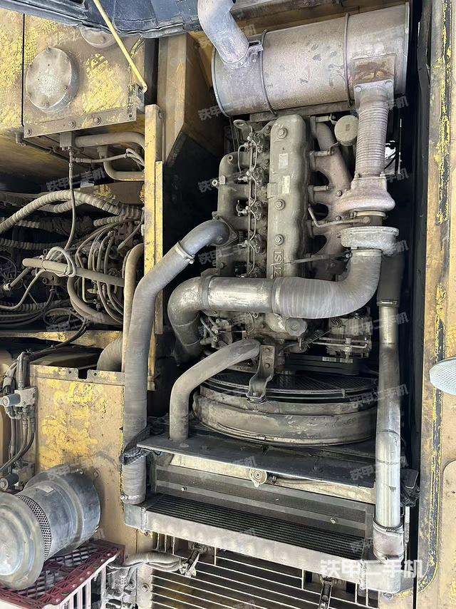 发动机整体俯视（整机外观）