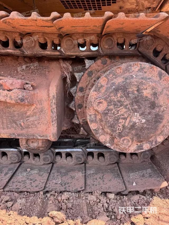 左驱动轮（行走机构）