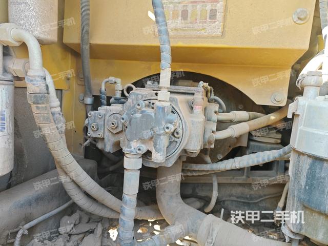 液压泵斜45 右（大件舱室）