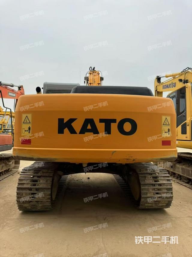 驾驶室整体（整机外观）