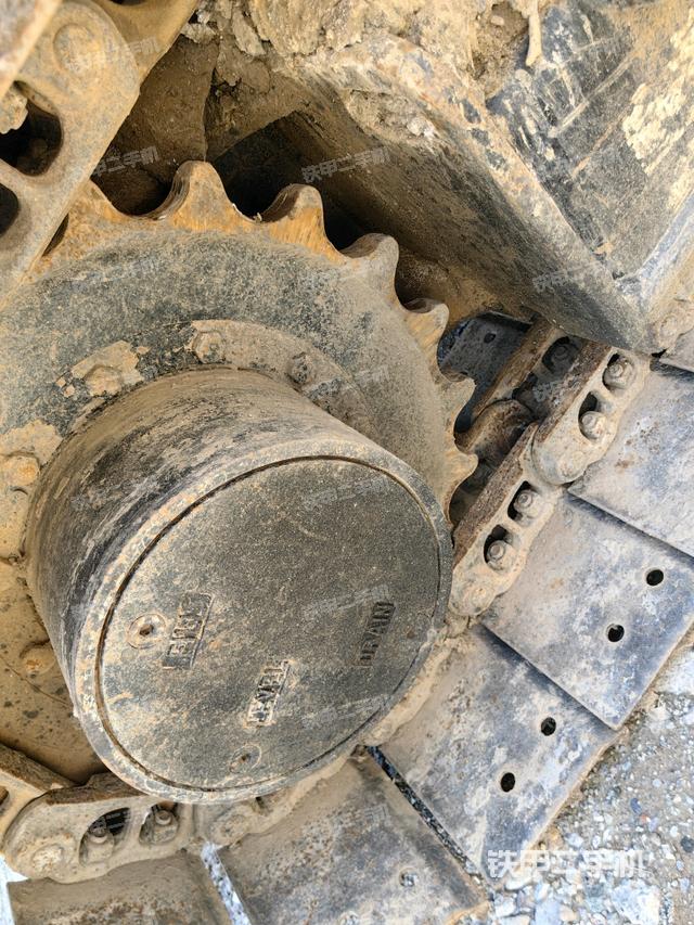 左驱动轮（行走机构）