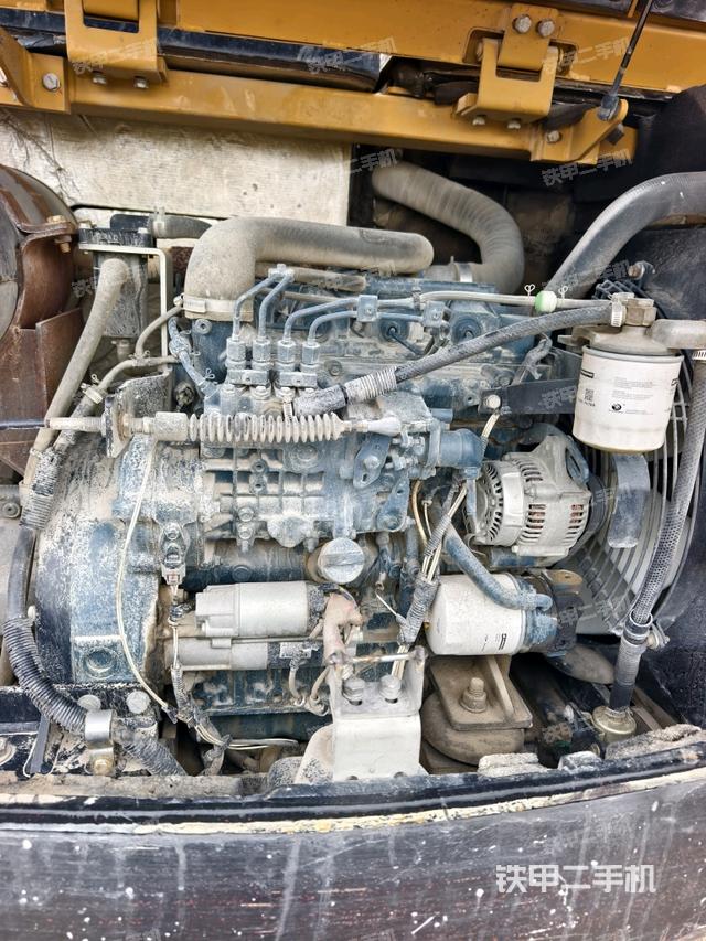 发动机整体俯视（整机外观）