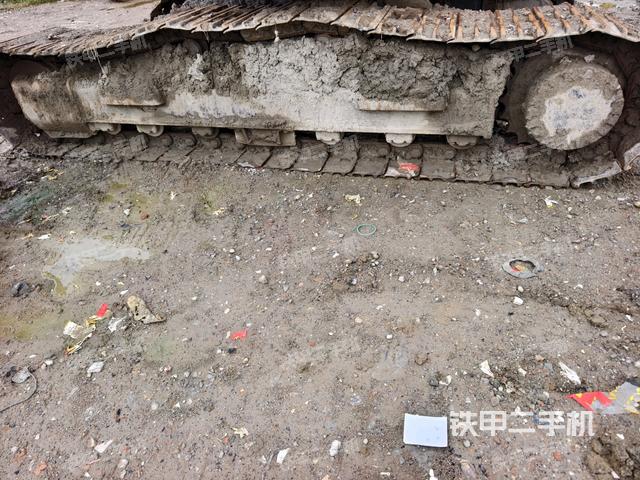 单侧履带整体（整机外观）