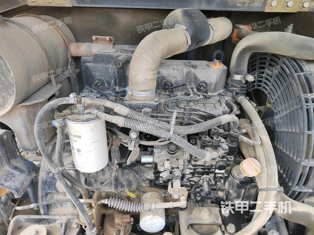 发动机整体俯视（整机外观）