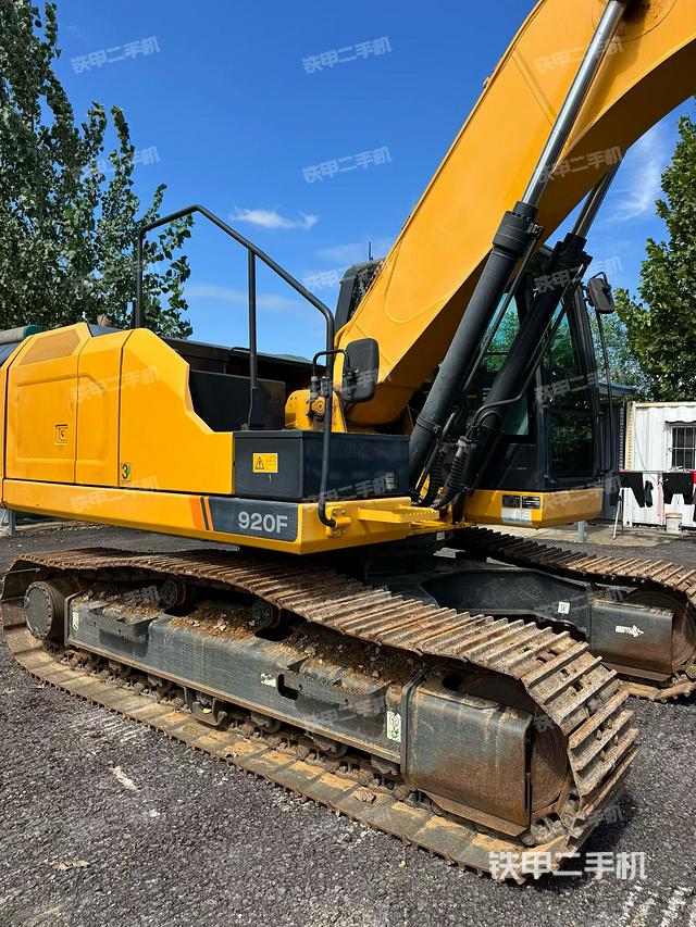 整机右后45°（整机外观）