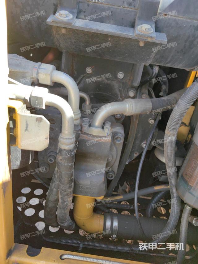 液压泵室（大件舱室）