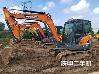 鬥山DX55-9C挖掘機实拍圖片