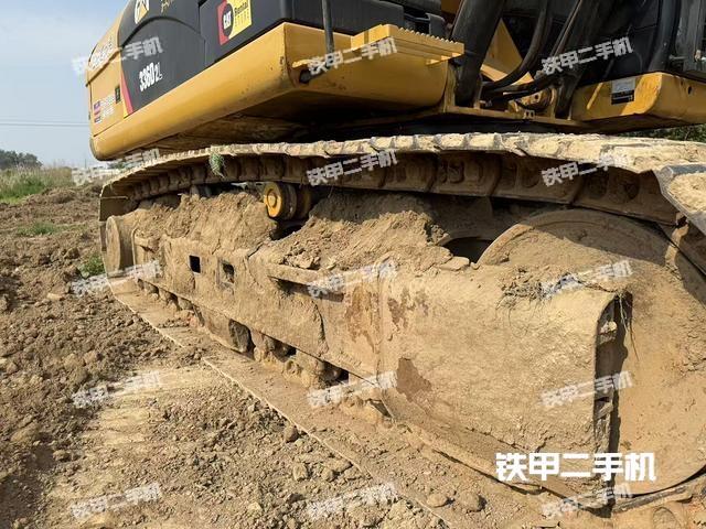 单侧履带整体（整机外观）