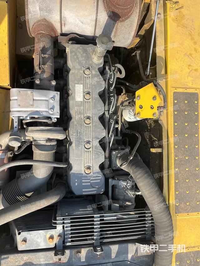 发动机整体俯视（整机外观）