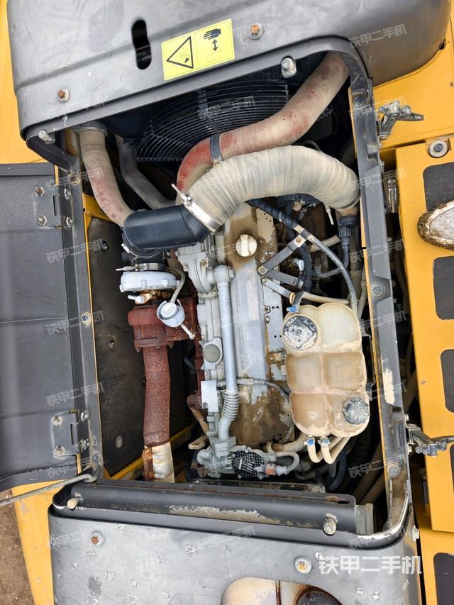 发动机整体俯视（整机外观）