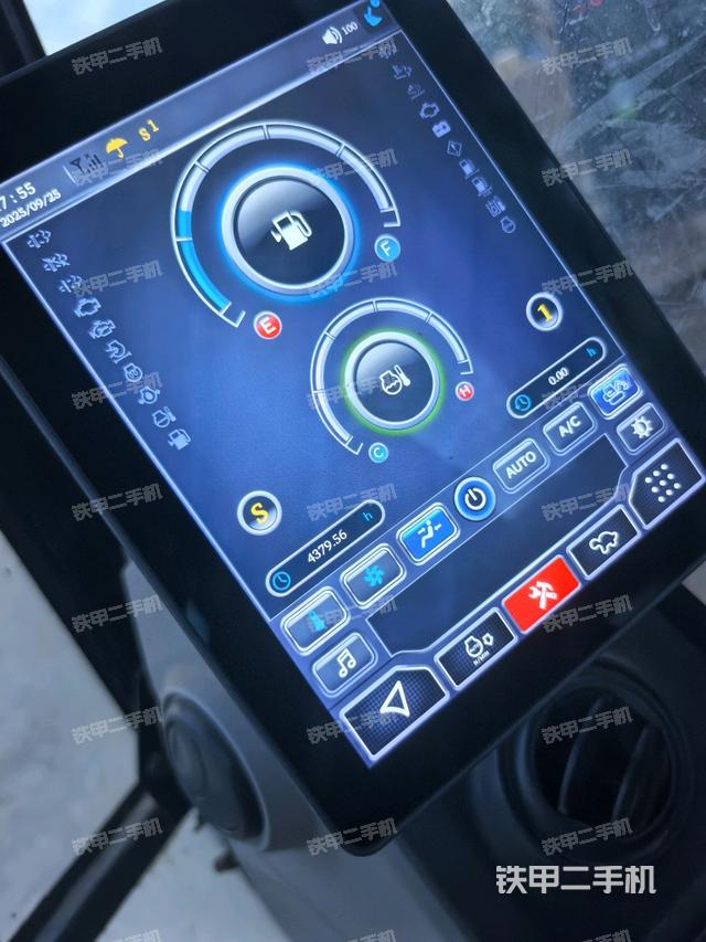 顯示屏?（駕駛室部分）