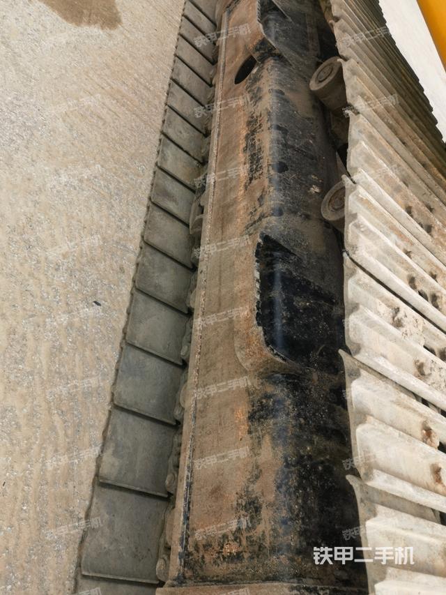 单侧履带整体（整机外观）