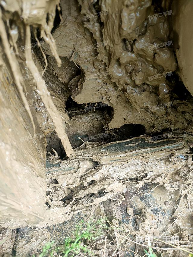 单侧履带整体（整机外观）