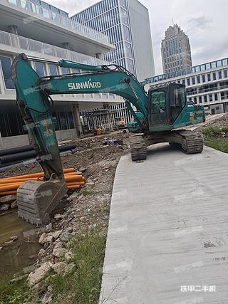 上海山河智能SWE215挖掘机实拍图片