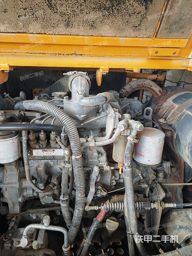 发动机整体俯视（整机外观）