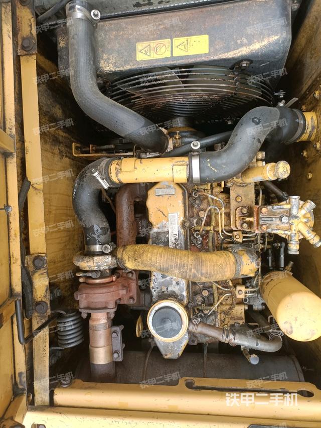 发动机整体俯视（整机外观）