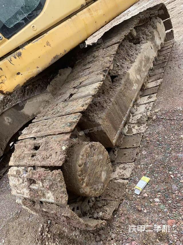 单侧履带整体（整机外观）