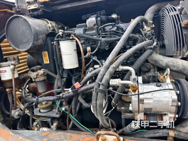 发动机整体俯视（整机外观）