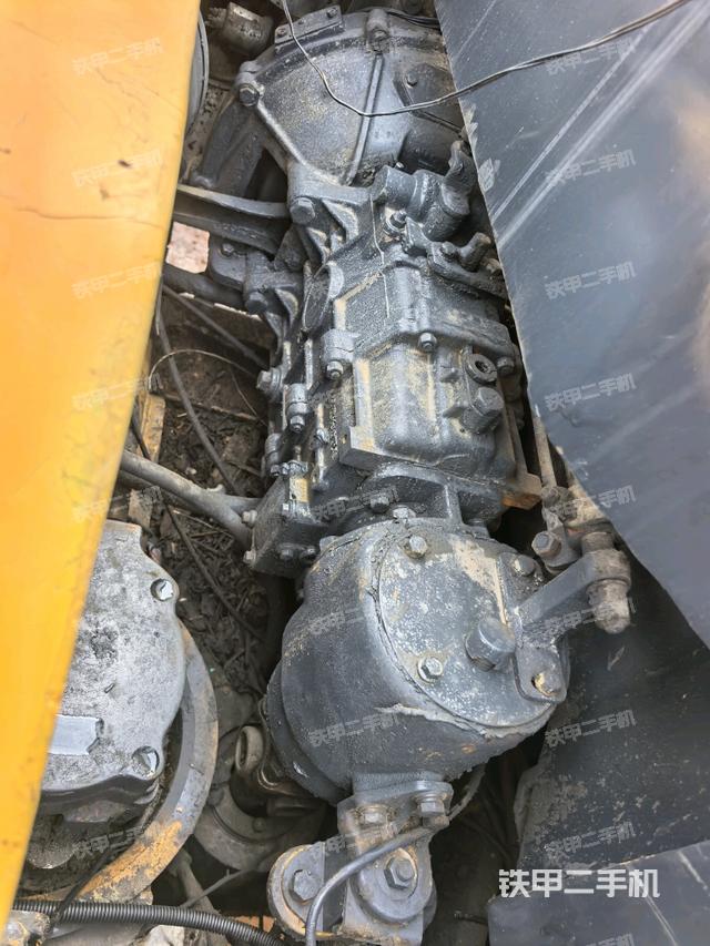 液压泵室（大件舱室）