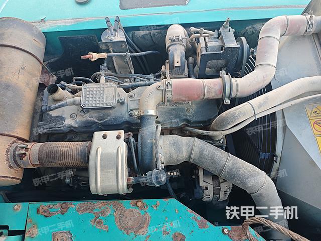 发动机整体俯视（整机外观）