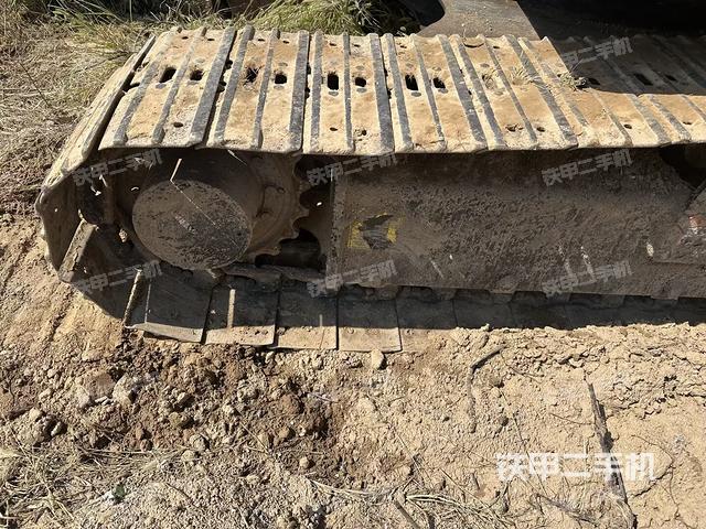 单侧履带整体（整机外观）