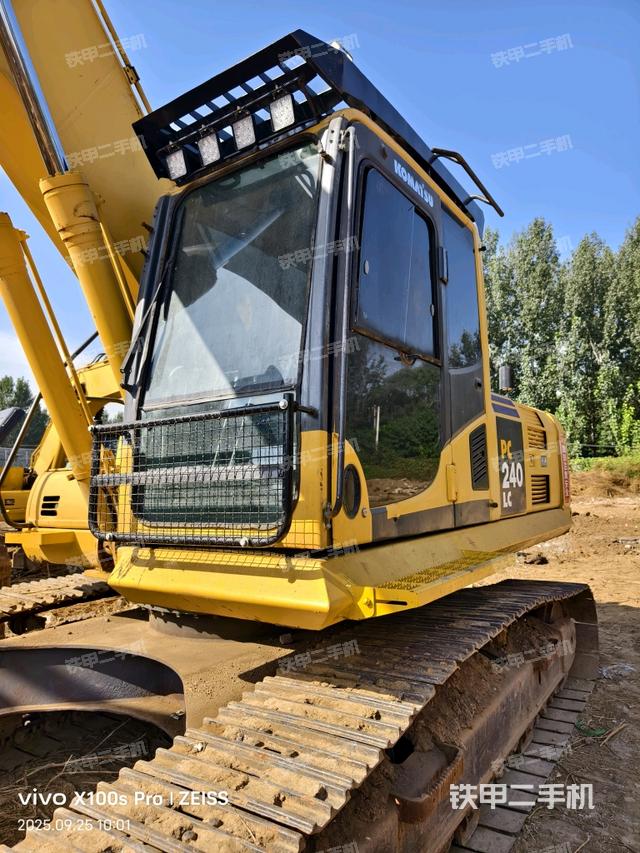 驾驶室整体（整机外观）