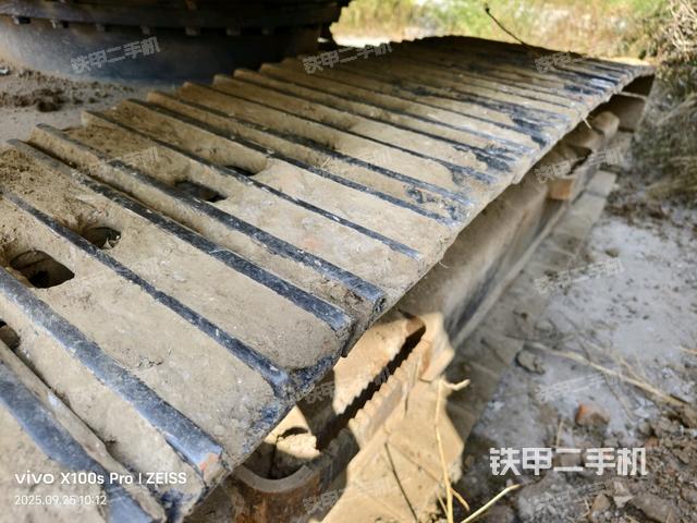 单侧履带整体（整机外观）