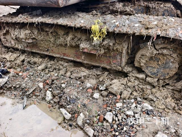 单侧履带整体（整机外观）