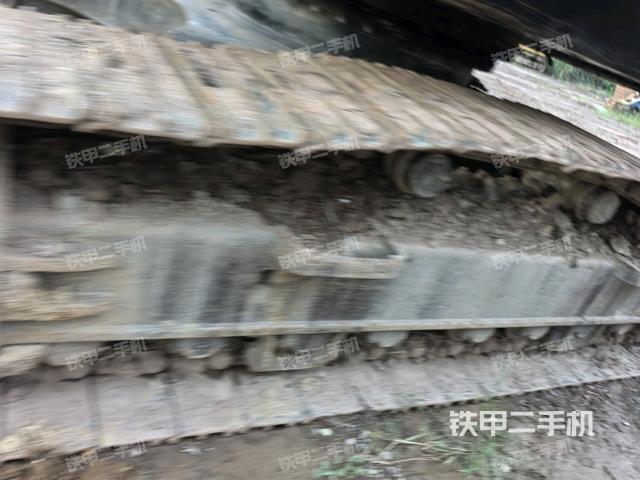 右侧行走马达盖板（行走机构）