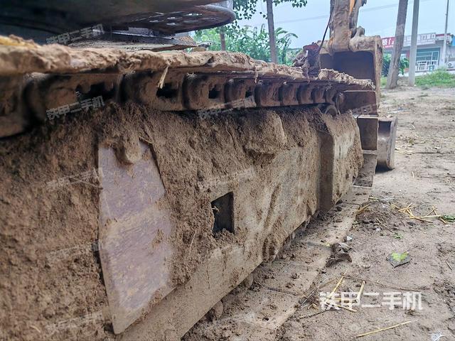 单侧履带整体（整机外观）