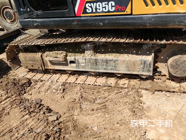 右侧履带整体 （行走机构）