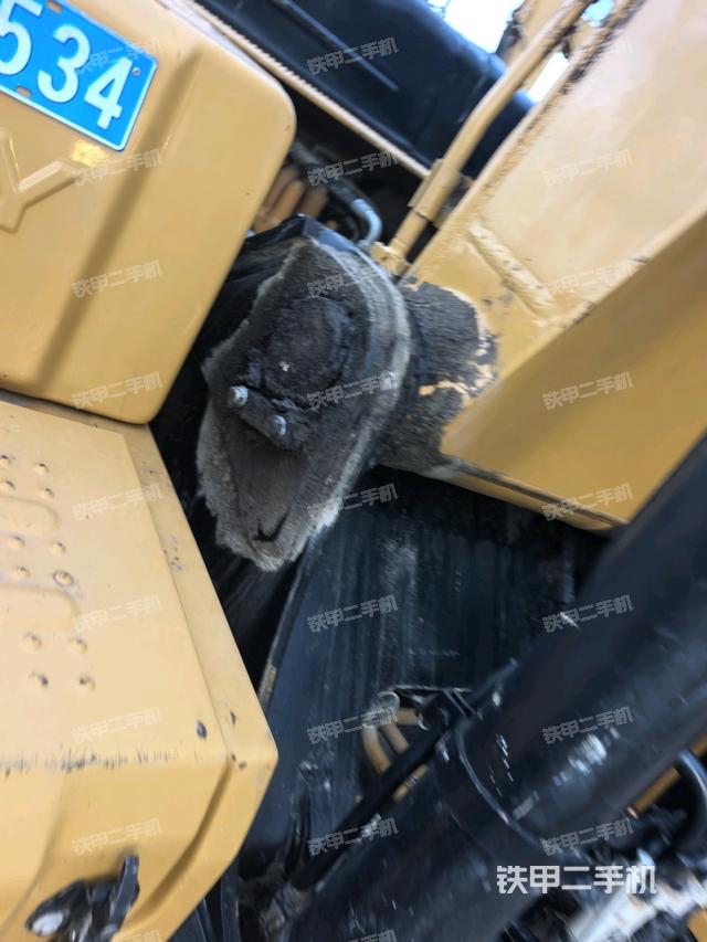 大臂根部 斜视（工作和回转装置）