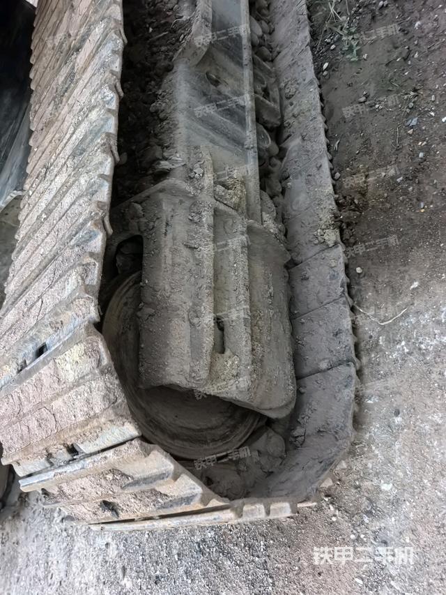 左侧行走马达盖板（行走机构）